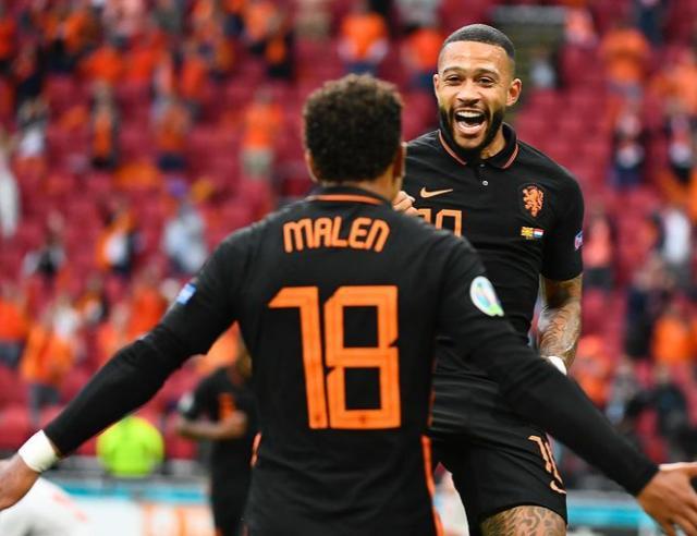 更与俱乐部 更与俱乐部